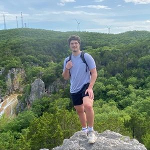 Meet your Posher, Andrew